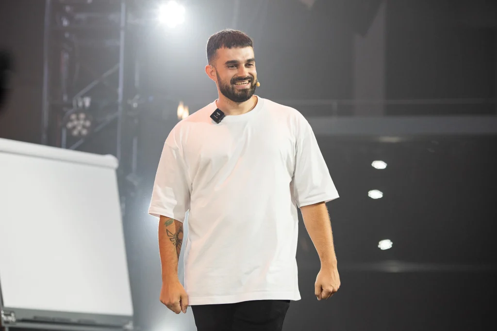 Imagen de Fabio Serna creador del curso Partner 360